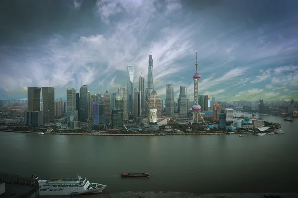 Fotografía aérea Shanghai skyline al atardecer — Foto de Stock