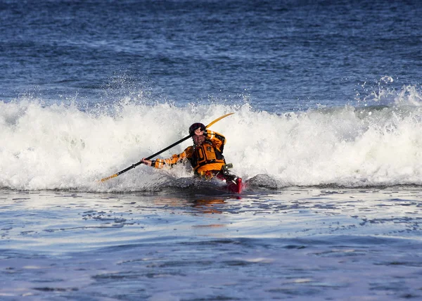 Kayak surfer in action — Stock Photo, Image