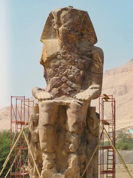Memnon Colossi Pair Statues Which All Remains Funerary Temple Amenhotep — Stock Photo, Image