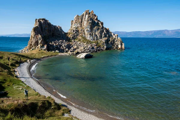 Shamanka Rock Lago Baikal Cerca Aldea Khuzhir Isla Olkhon Septiembre — Foto de Stock