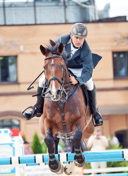 SAINT PETERSBURG-JULY 08: Rider Kir Major on Unique in the CSI3* — Stock fotografie