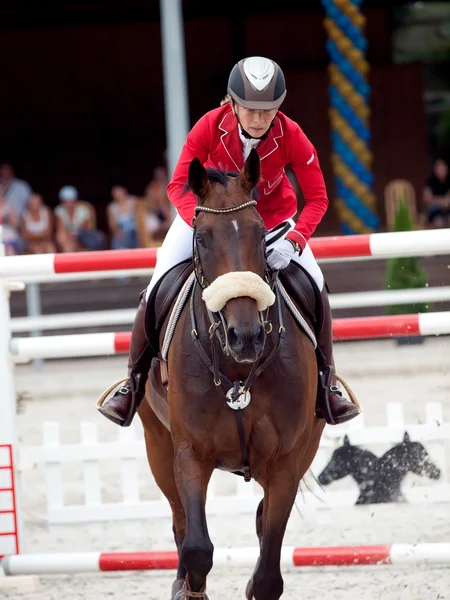 SAINT PETERSBURG-JULY 08: Rider Anna Gromzina on Pimlico in the — Stock Photo, Image