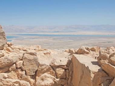 İsrail Masada kalesinden Ölü Deniz manzarası