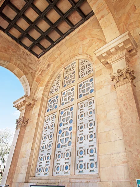 Details of  Church of All Nations or Basilica of the Agony, is a — Stock Photo, Image