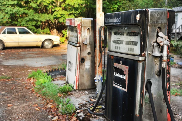 Oude Amerikaanse benzinepomp — Stockfoto