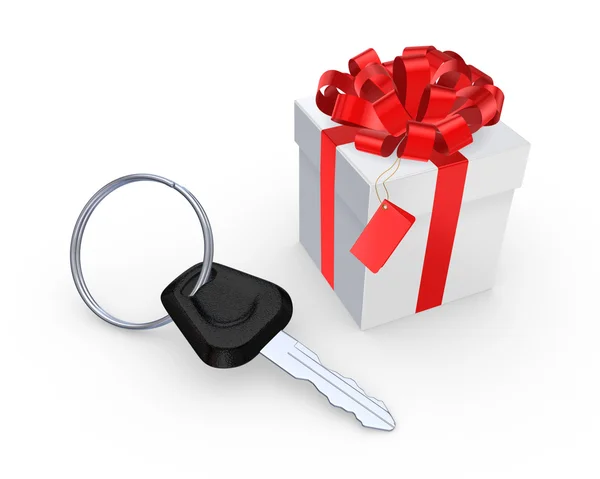 Nyckel från bilen och presentkartong. — Stockfoto