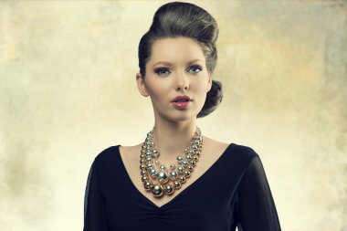 aristokrat moda kız