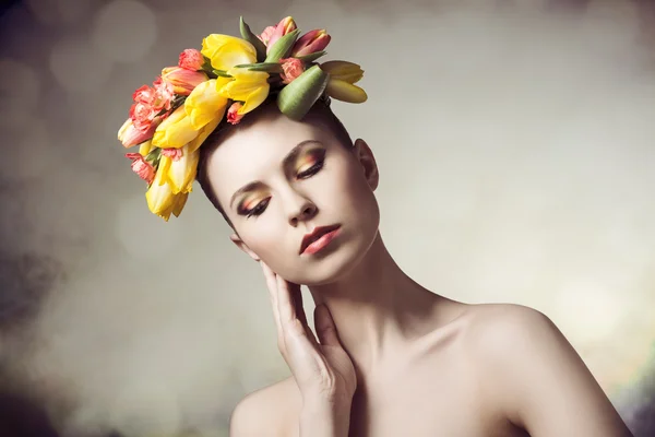 Güzellik bahar kadın — Stok fotoğraf