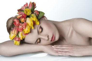 Bahar garland ile kız