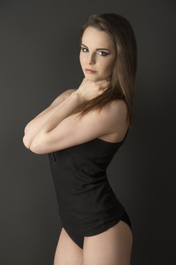 rahat iç çamaşırı olan kadın