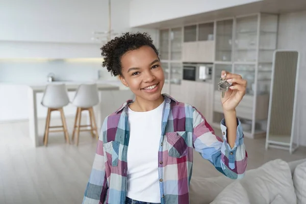 Young Biracial Girl Homeowner Tenant Showing Key New House Rented — Stock Fotó
