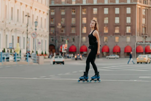 Full Length Shot Slim Dark Haired Woman Rollerblades Asphalt Road — Stockfoto