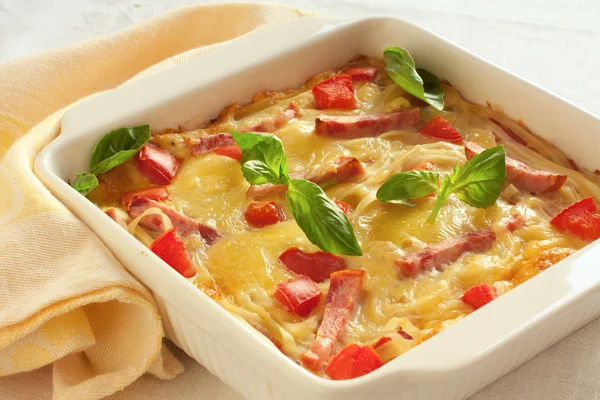 Casserole with cheese, bacon and tomatoes — Stock Photo, Image