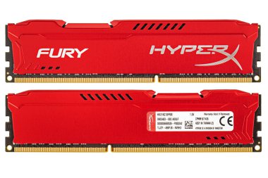 Modern bilgisayarın rastgele erişim belleği, RAM PC, beyaz arkaplanda izole