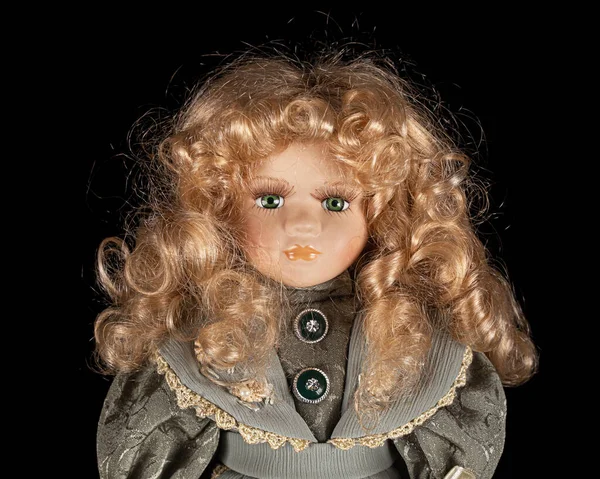 Vintage Κούκλα Πορσελάνη Απομονώνονται Μαύρο Φόντο — Φωτογραφία Αρχείου