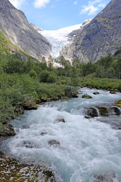 Briksdalsbreen ledovec — Stock fotografie