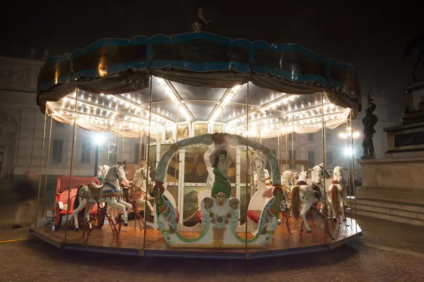 antika carousel