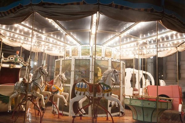 Antieke carrousel — Stockfoto