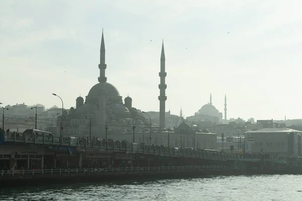 Istanbul Turecko Prosince 2014 Nový Pohled Mešitu Most Galata — Stock fotografie