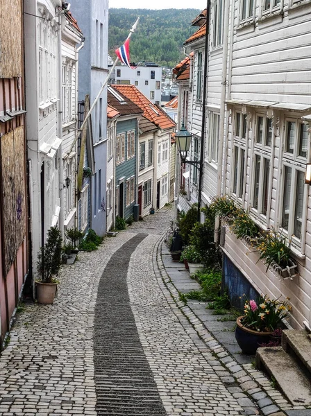 Bergen Norway May 2022 Nordnes Neighborhood Knosesmauet Street — стокове фото