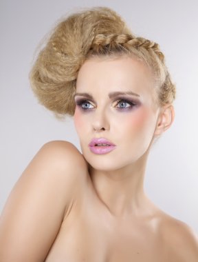 güzel sarışın saç tatlı bayan