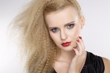 güzel sarışın saç tatlı bayan