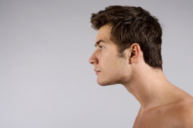 genç yakışıklı erkek portresi