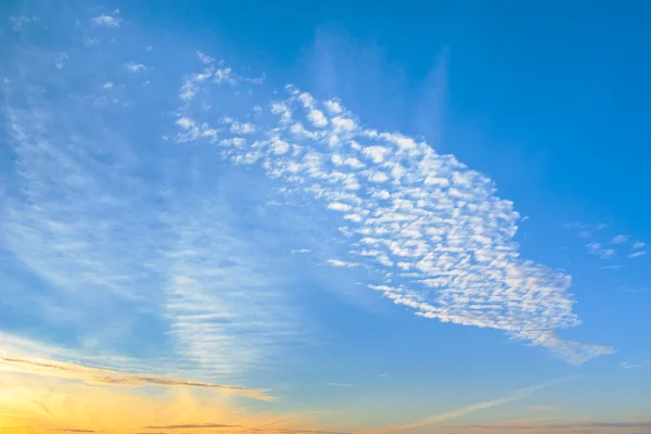 Облака на закате — стоковое фото