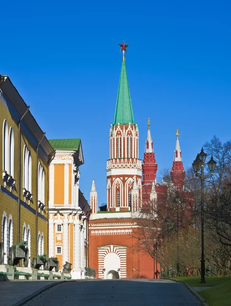 St. Nicholas (Nikolskaya) Tower in Mosсow Kremlin — Stock Photo, Image