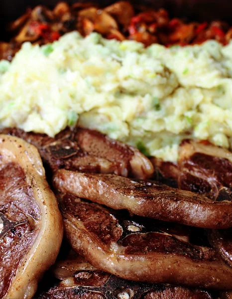 domuz eti ve patates püresi