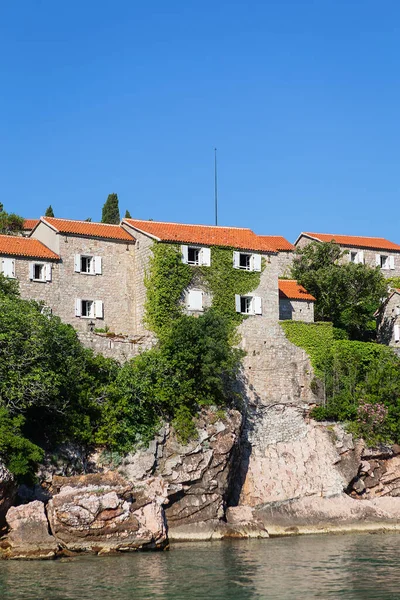 Híres Építészeti Emlékmű Sziget Üdülőhely Szent István Adriai Tenger Montenegró — Stock Fotó