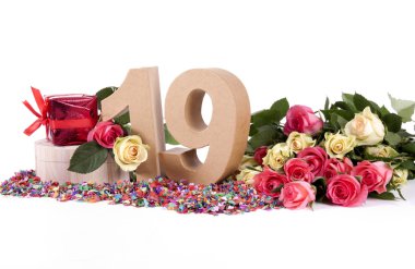 rakamlar, gül ile süslenmiş içinde yaş