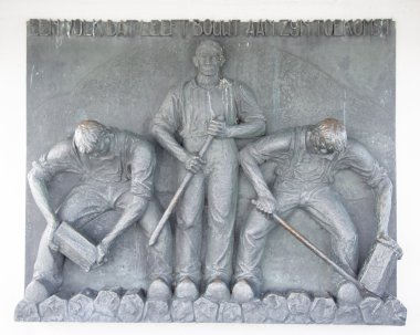 hildo krop bronz Rölyef