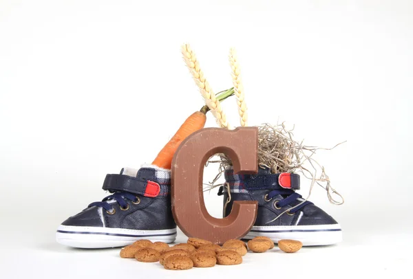 Colocando sapatos para véspera de Sinterklaas — Fotografia de Stock