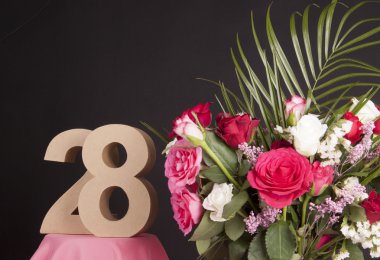 Güllü mutlu yıllar