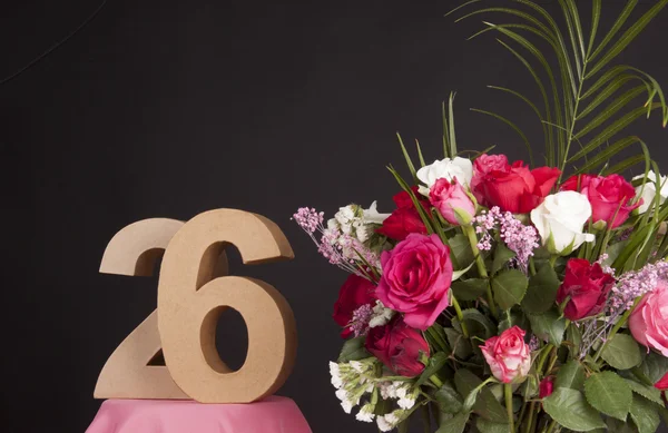 Grattis på födelsedagen med rosor — Stockfoto