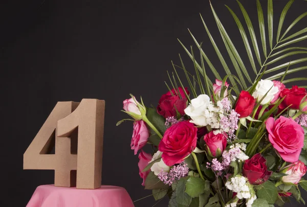 Všechno nejlepší k narozeninám s růží — Stock fotografie