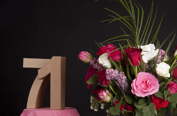 Feliz aniversário com rosas — Fotografia de Stock