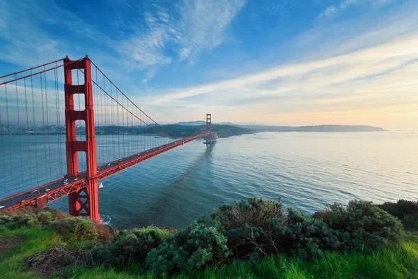 Puente de puerta de oro — Foto de Stock