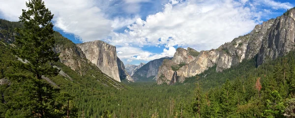 优胜美地山谷全景 — 图库照片