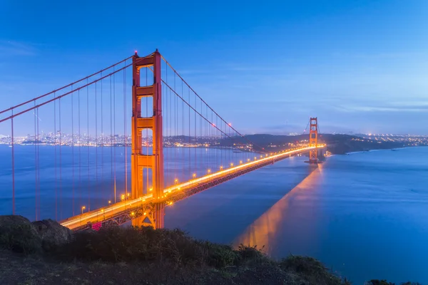 Puente de puerta de oro — Foto de Stock