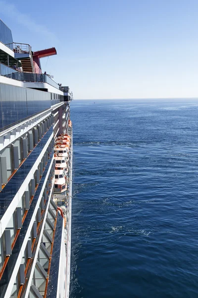 Luxury cruise ship — Stock Photo, Image