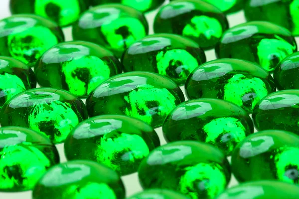 Gocce di vetro verde — Foto Stock