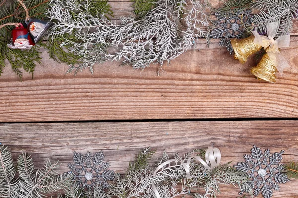 Navidad ramas perennes marco —  Fotos de Stock