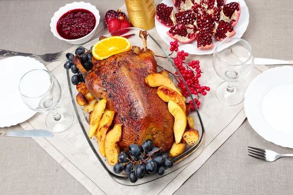 Roast duck with orange — Stock Photo, Image