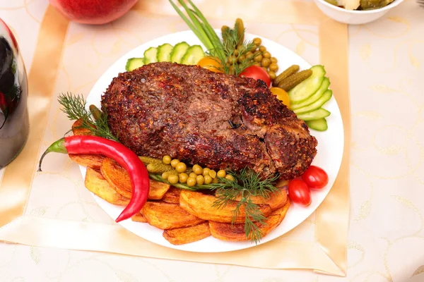 Appetizing roasted fillet of pork — Stock Photo, Image