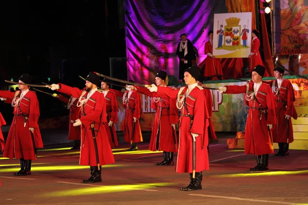 Rus kuban Kazaklar parade
