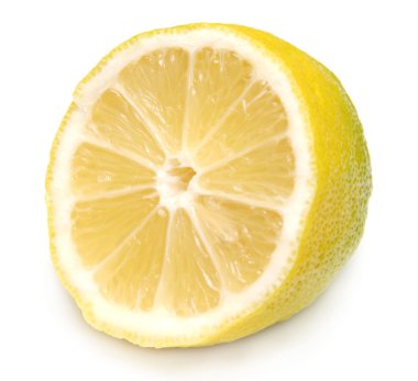 beyaz arkaplanda limon