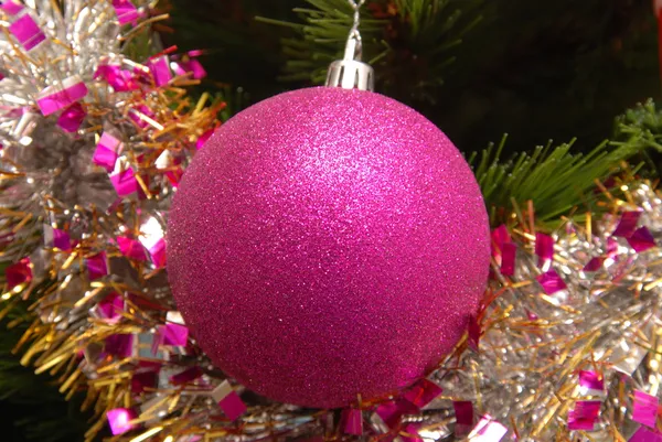 Noel balosu Noel ağacında — Stok fotoğraf