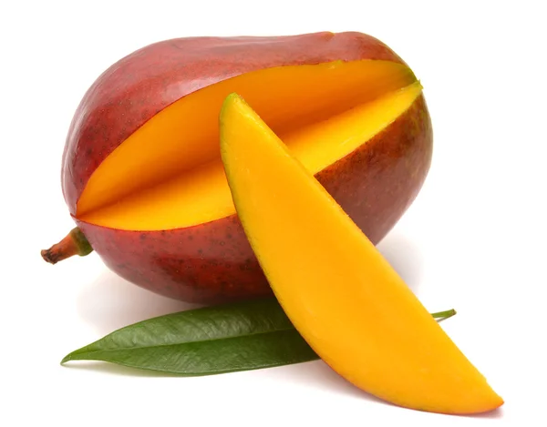 Mango mit Blatt und Scheiben — Stockfoto